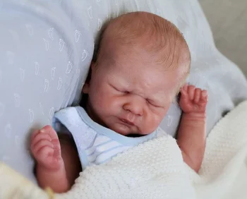 17 inç Yeniden Doğmuş Bebek Kiti Kovu Premie Boyutu Yenidoğan Uyku Bebek Bebek Unifinished Bebek Parçaları ile Bez Vücut Boş Bebek Kiti